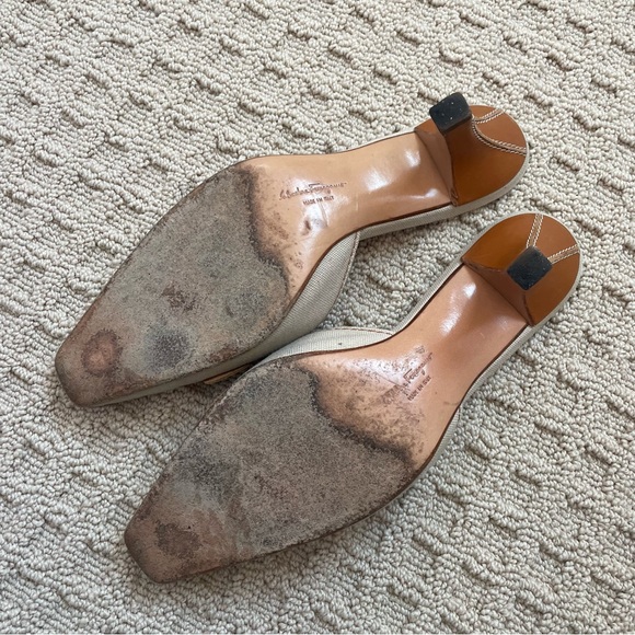 Salvatore Ferragamo kitten heels - Picture 4 of 5